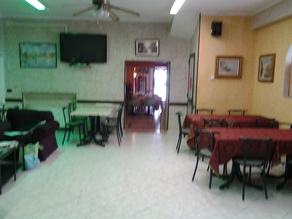 Hotel Lady Susanna Варацце Экстерьер фото
